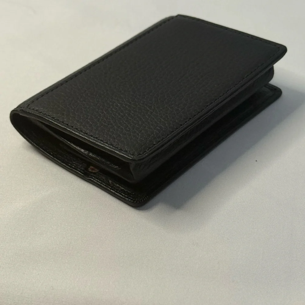 Burberry Pebbled Leather Mini Wallet Black Nova Check Interior w Box